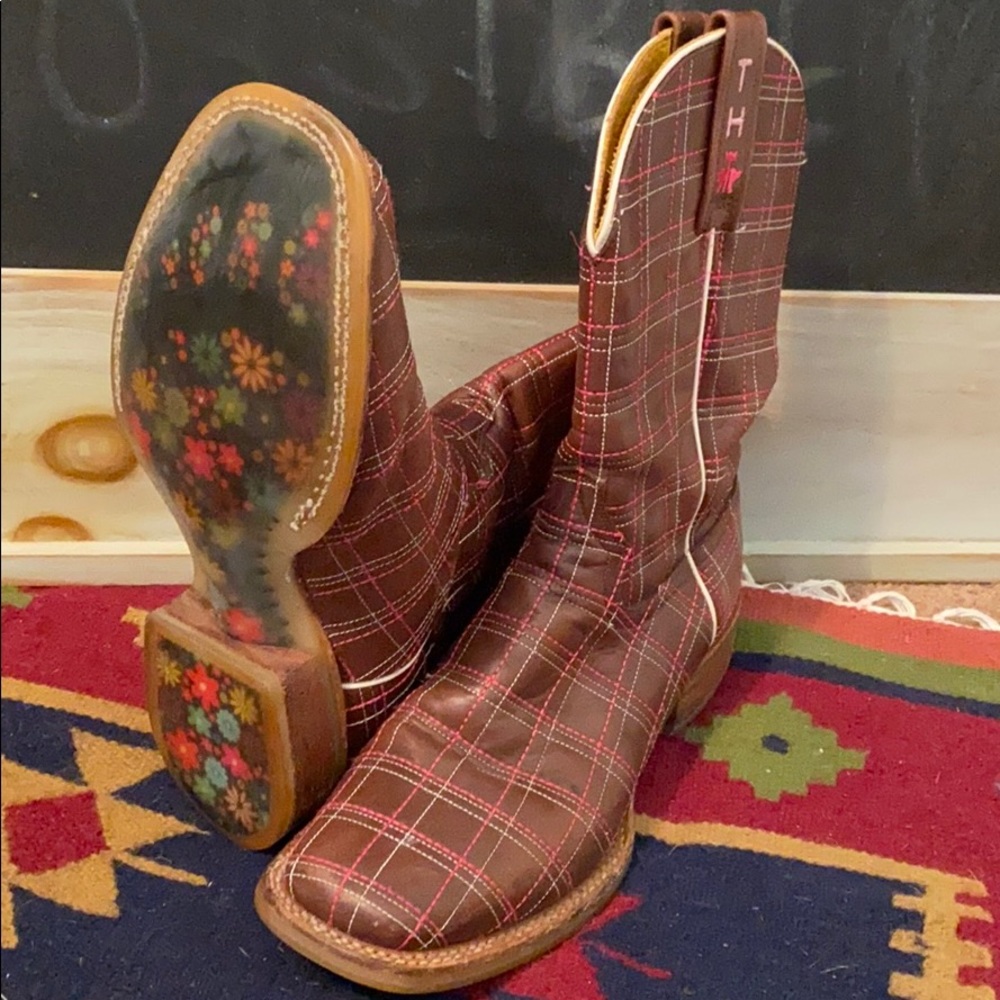 Tin Haul Boots Pink Stitch
